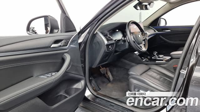 BMW X4 2023 — ფოტო 12/20