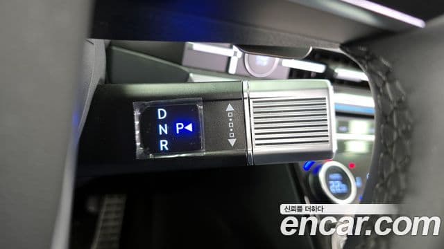 Hyundai Santa Fe 2023 — Фото 9/20