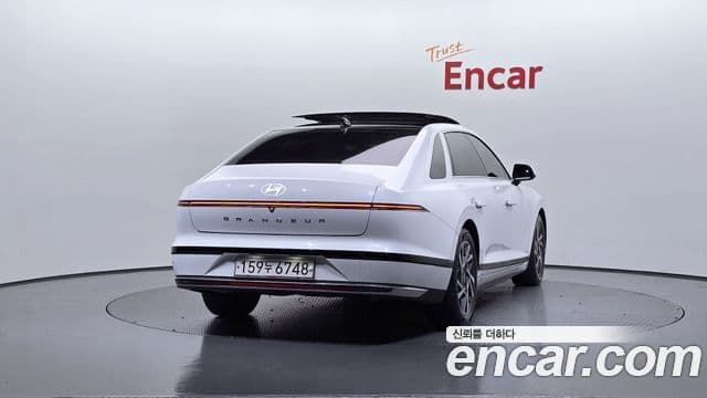 Hyundai Grandeur 2023 — фото 4 из 20