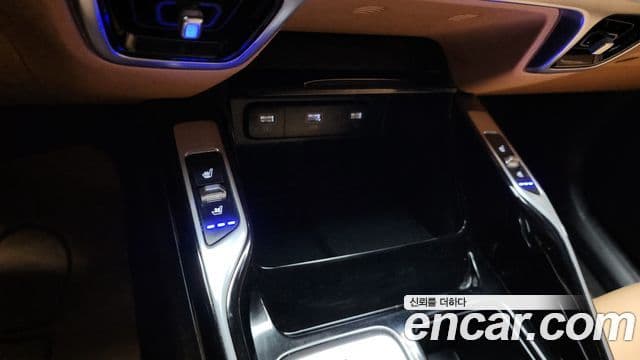 Kia Sorento 2021 — Photo 19/20