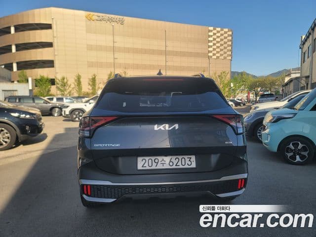 Kia Sportage 2022 — Photo 18/20