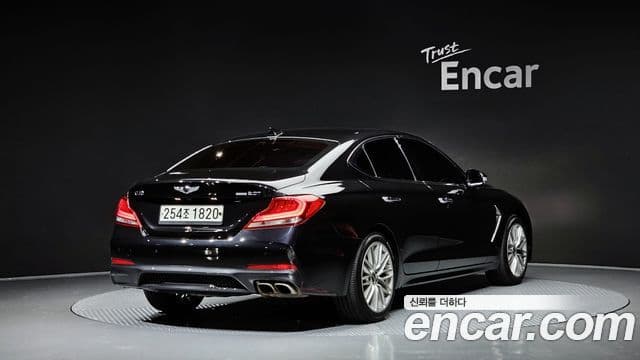 Genesis G70 2019 — ფოტო 2/20