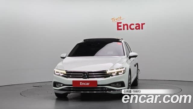 Volkswagen Passat GT 2021 — Şəkil 19/20