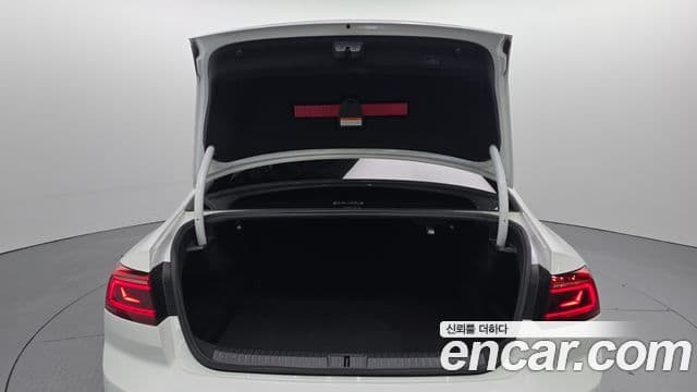 Volkswagen Passat GT 2021 — Şəkil 11/20