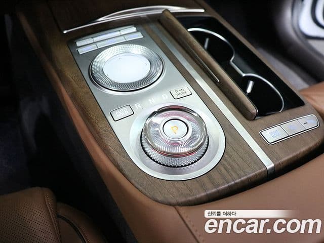Genesis G80 2022 — Photo 14/20