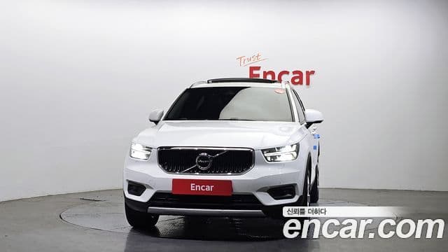 Volvo XC40 2020 — Şəkil 3/20
