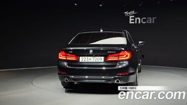 BMW 5 Series 2020 — Şəkil 4/20
