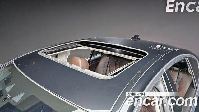BMW 5 Series 2020 — Şəkil 17/20