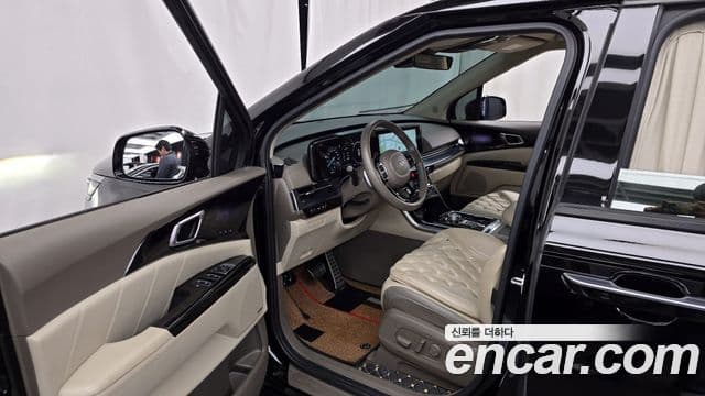 Kia Carnival 2022 — Фото 10/20