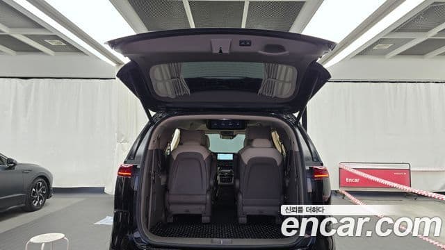Kia Carnival 2022 — Фото 20/20