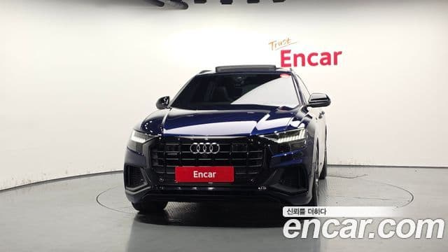 Audi Q7 2022 — ფოტო 3/20