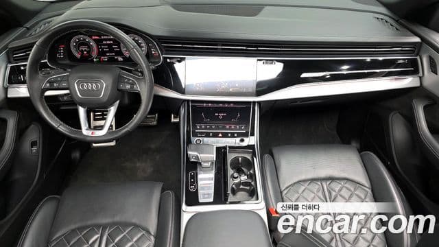 Audi Q7 2022 — ფოტო 7/20