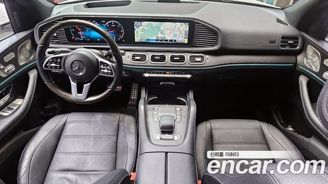 Mercedes-Benz GLS-Class 2022 — Photo 19/20