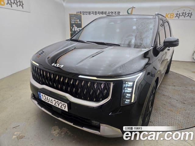 Kia Carnival 2024 — ფოტო 10/19