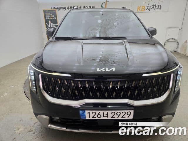 Kia Carnival 2024 — ფოტო 2/19