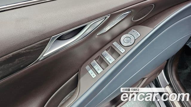 Genesis G80 2020 — Photo 10/20
