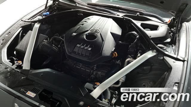 Genesis G70 2021 — Photo 1/20