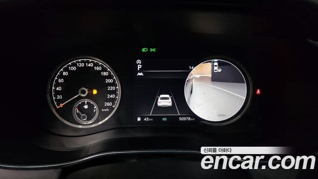 Genesis G70 2021 — Photo 13/20