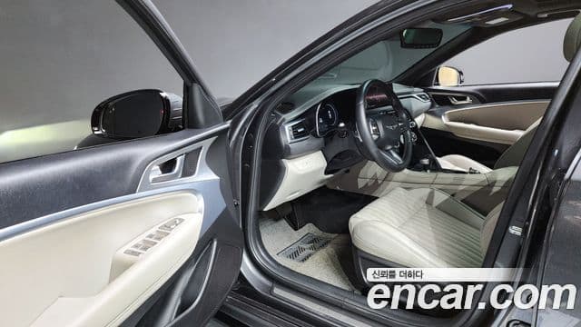 Genesis G70 2021 — Photo 11/20