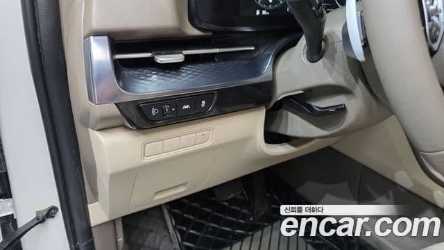 Kia Carnival 2022 — Şəkil 14/20