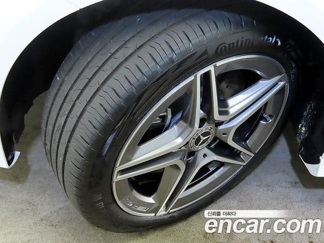 Mercedes-Benz CLA-Class 2025 — Фото 19/20