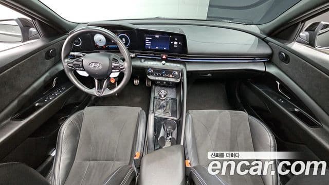 Hyundai The New Avante Hybrid 2022 — ფოტო 19/20