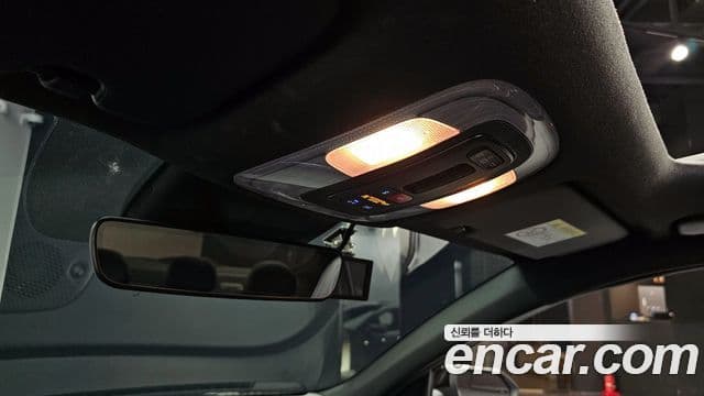 Hyundai The New Avante Hybrid 2022 — ფოტო 2/20