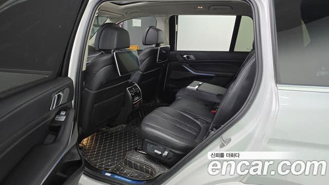 BMW X7 2021 — Şəkil 11/20