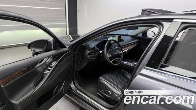 Genesis Electrified G80 2020 — ფოტო 10/20