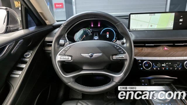 Genesis Electrified G80 2020 — ფოტო 13/20