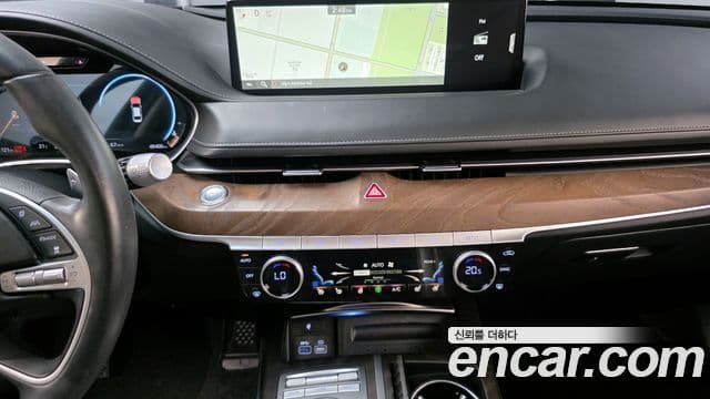 Genesis G80 2020 — Photo 14/20