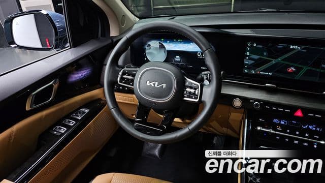 Kia Carnival 2023 — ფოტო 12/20