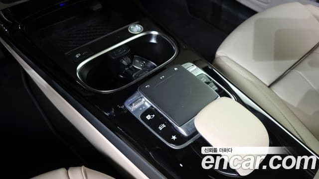 Mercedes-Benz A-Class 2020 — Фото 9/20