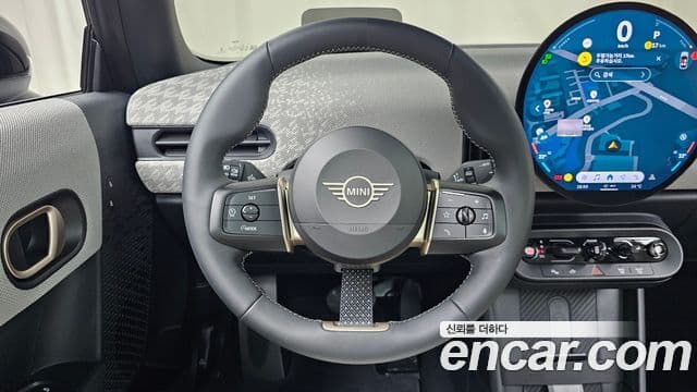 Mini Cooper S 2024 — ფოტო 13/20