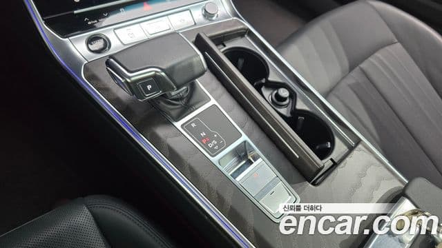 Audi A6 2023 — фото 9 из 20