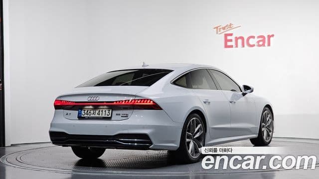 Audi A7 2020 — фото 2 из 20