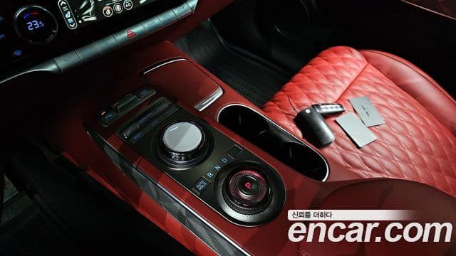 Genesis GV70 2023 — Şəkil 7/20