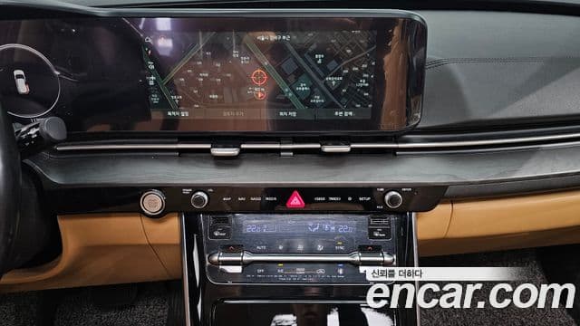 Kia Carnival 2020 — ფოტო 14/20