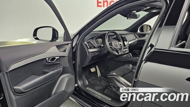 Volvo XC90 2021 — Şəkil 19/20