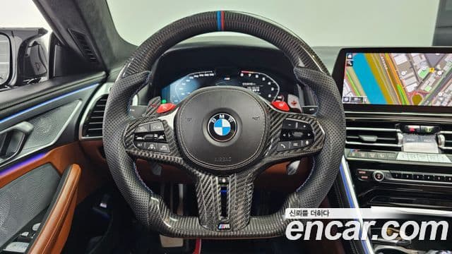 BMW 8 Series 2023 — ფოტო 13/20