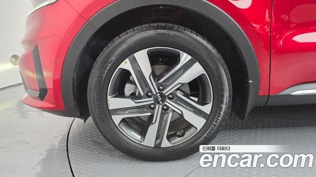 Kia Sorento 2023 — Фото 5/20