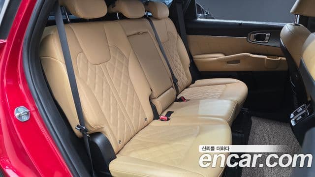 Kia Sorento 2023 — Фото 12/20