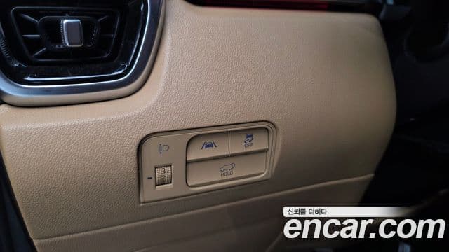 Kia Sorento 2023 — Фото 16/20