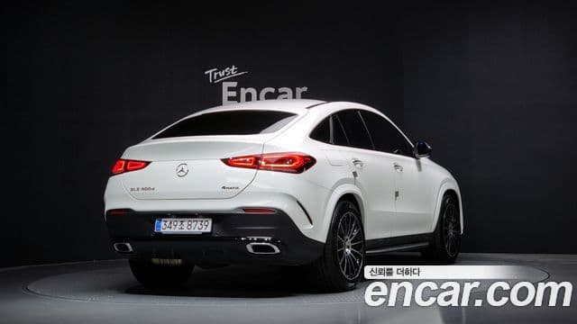 Mercedes-Benz GLE-Class 2022 — Şəkil 2/20