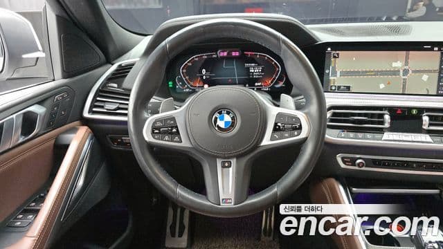 BMW X6 2021 — ფოტო 13/20