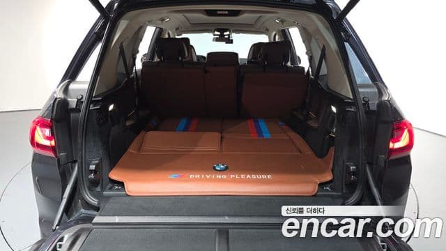 BMW X7 2020 — ფოტო 20/20