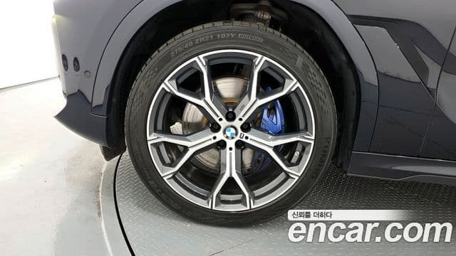 BMW X6 2023 — ფოტო 5/20