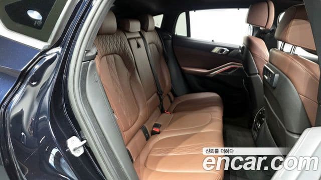 BMW X6 2023 — ფოტო 12/20