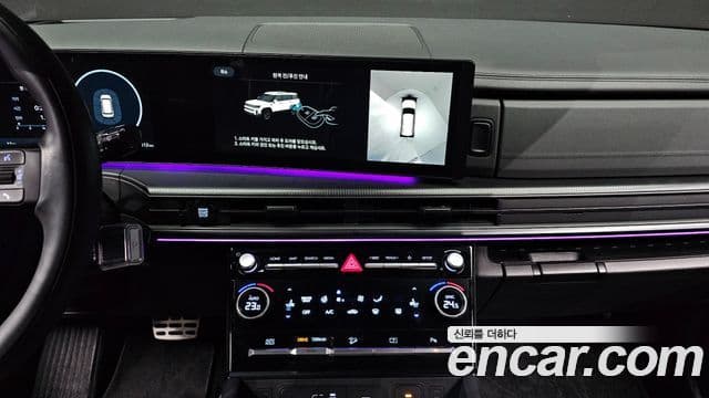 Hyundai Santa Fe 2023 — ფოტო 15/20