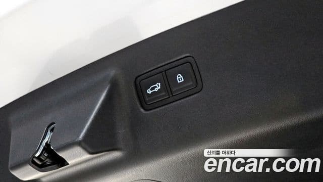 Hyundai Santa Fe 2023 — ფოტო 20/20